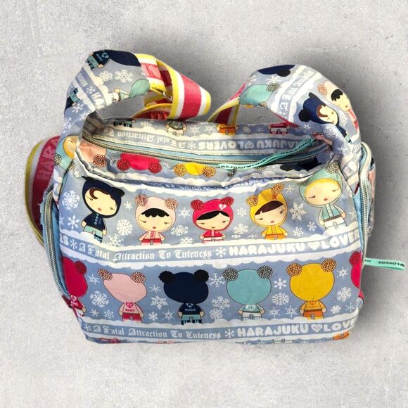 Harajuku Lovers Crossbody Bag Eskimo Kisses Rare Print Heart Zipper Pulls Gwen - Picture 4 of 9